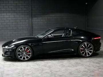 JAGUAR F-TYPE Coupe P575 R AWD 75R Edition Black