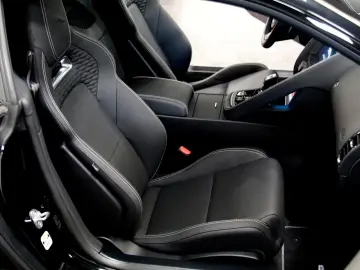 JAGUAR F-TYPE Coupe P575 R AWD 75R Edition Black