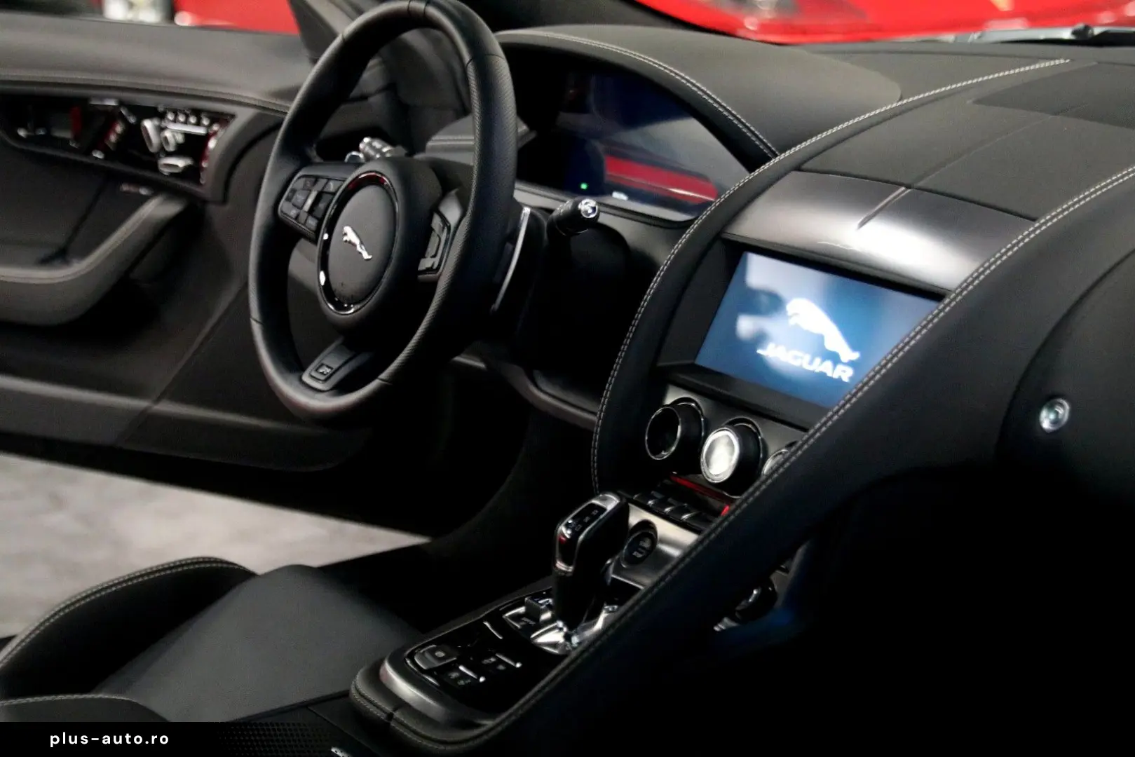 JAGUAR F-TYPE Coupe P575 R AWD 75R Edition Black