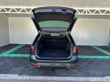 Volkswagen Passat GTE SW 1.4 Benzina Hibrid 156 CP An 2021