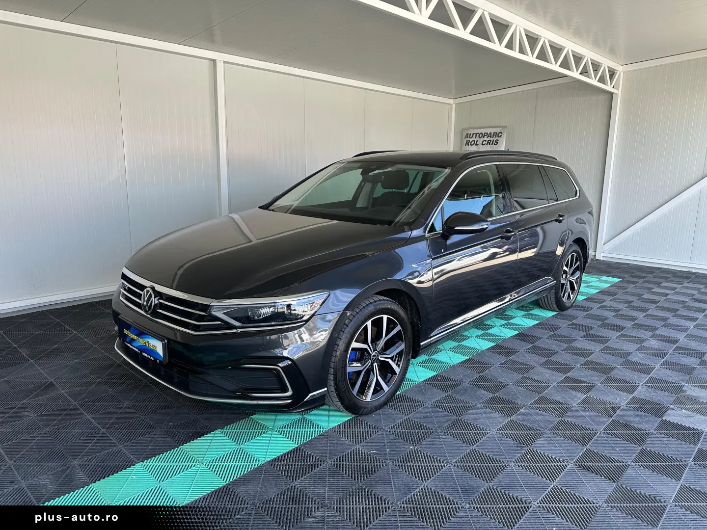 Volkswagen Passat GTE SW 1.4 Benzina Hibrid 156 CP An 2021