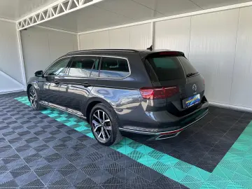 Volkswagen Passat GTE SW 1.4 Benzina Hibrid 156 CP An 2021