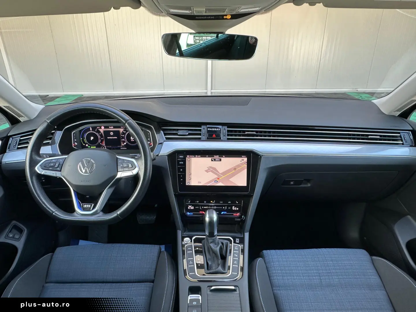 Volkswagen Passat GTE SW 1.4 Benzina Hibrid 156 CP An 2021