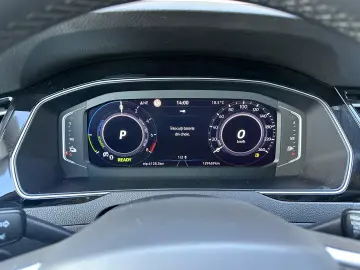 Volkswagen Passat GTE SW 1.4 Benzina Hibrid 156 CP An 2021