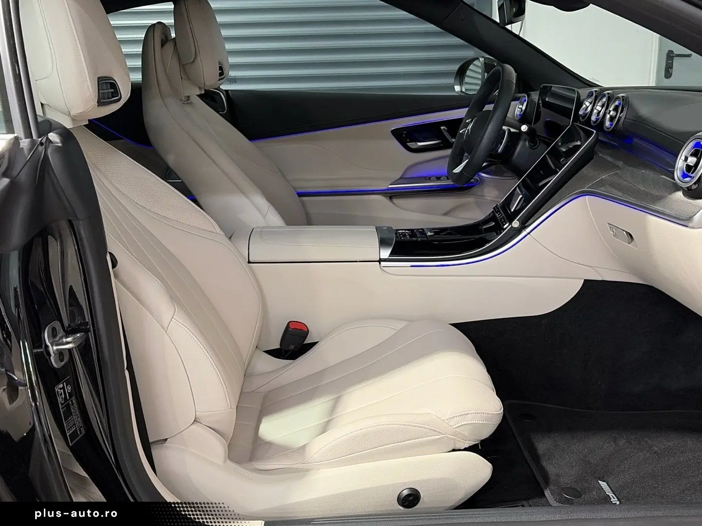 MERCEDES-BENZ CLE 300 4M Cabrio AMG Distronic Kamera&hellip;