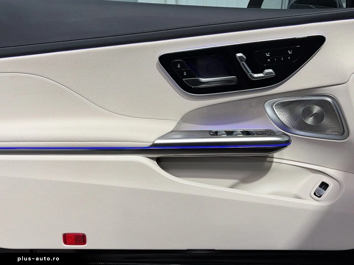 MERCEDES-BENZ CLE 300 4M Cabrio AMG Distronic Kamera&hellip;