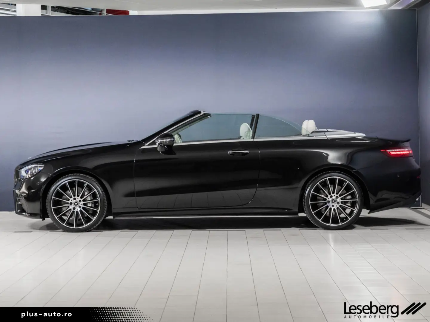 MERCEDES-BENZ E 450 4M AMG Cabrio Multibeam Sthzg Distro 360