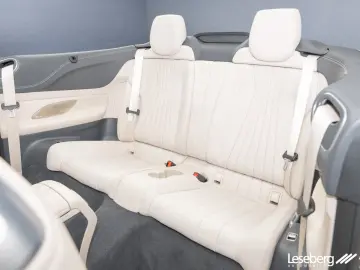MERCEDES-BENZ E 450 4M AMG Cabrio Multibeam Sthzg Distro 360