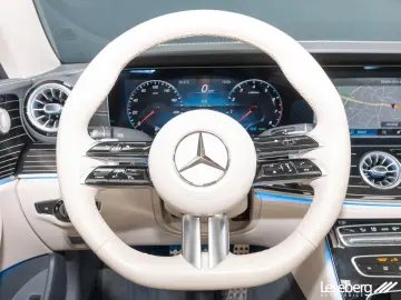 MERCEDES-BENZ E 450 4M AMG Cabrio Multibeam Sthzg Distro 360
