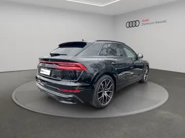 AUDI Q8 50 TDI quattro Matrix B&O Pano HuD AHK 360
