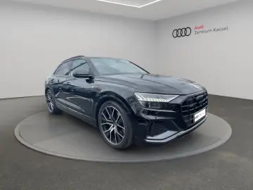 AUDI Q8 50 TDI quattro Matrix B&O Pano HuD AHK 360