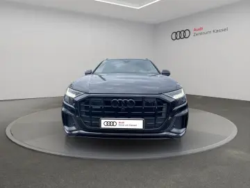 AUDI Q8 50 TDI quattro Matrix B&O Pano HuD AHK 360