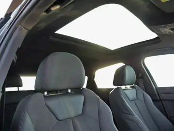 AUDI Q3 Sportback 35 TDI S line Pano CarPlay LED RFK