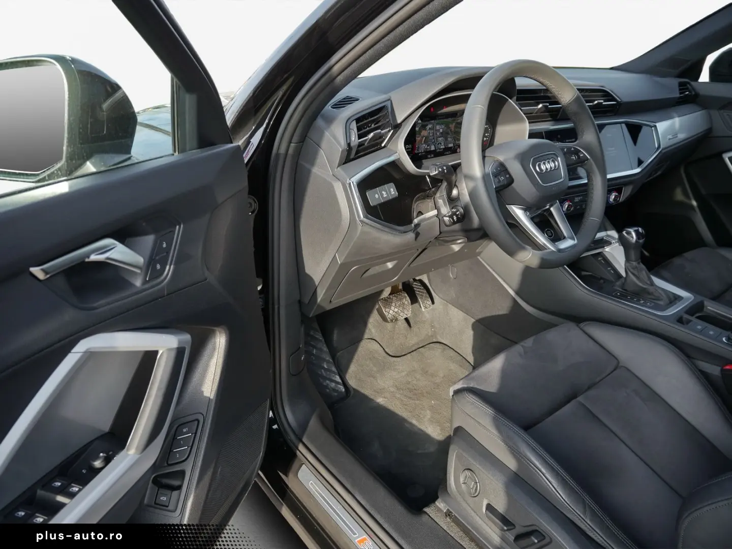 AUDI Q3 Sportback 35 TDI S line Pano CarPlay LED RFK