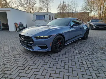 FORD 2.3 EcoBoost Coupe Neues Modell ANGEBOT!