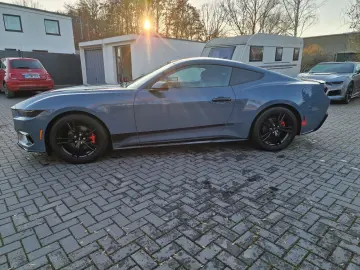 FORD 2.3 EcoBoost Coupe Neues Modell ANGEBOT!