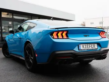 FORD Mustang 5.0 V8 NEUES MODELL SHZ SBL SPUR TTW R19