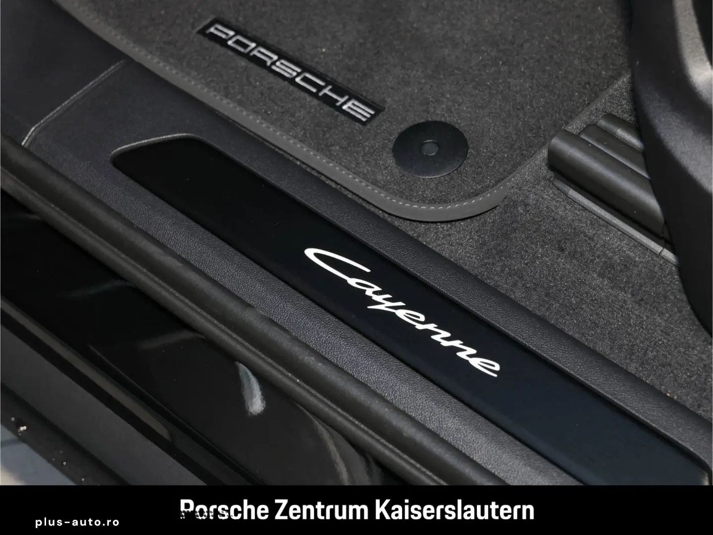 PORSCHE Cayenne E-Hybrid