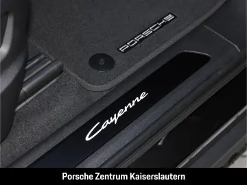 PORSCHE Cayenne E-Hybrid