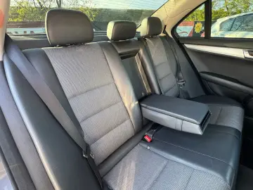 Mercedes-Benz C 250 CDI BlueEfficiency Avantgarde 2009