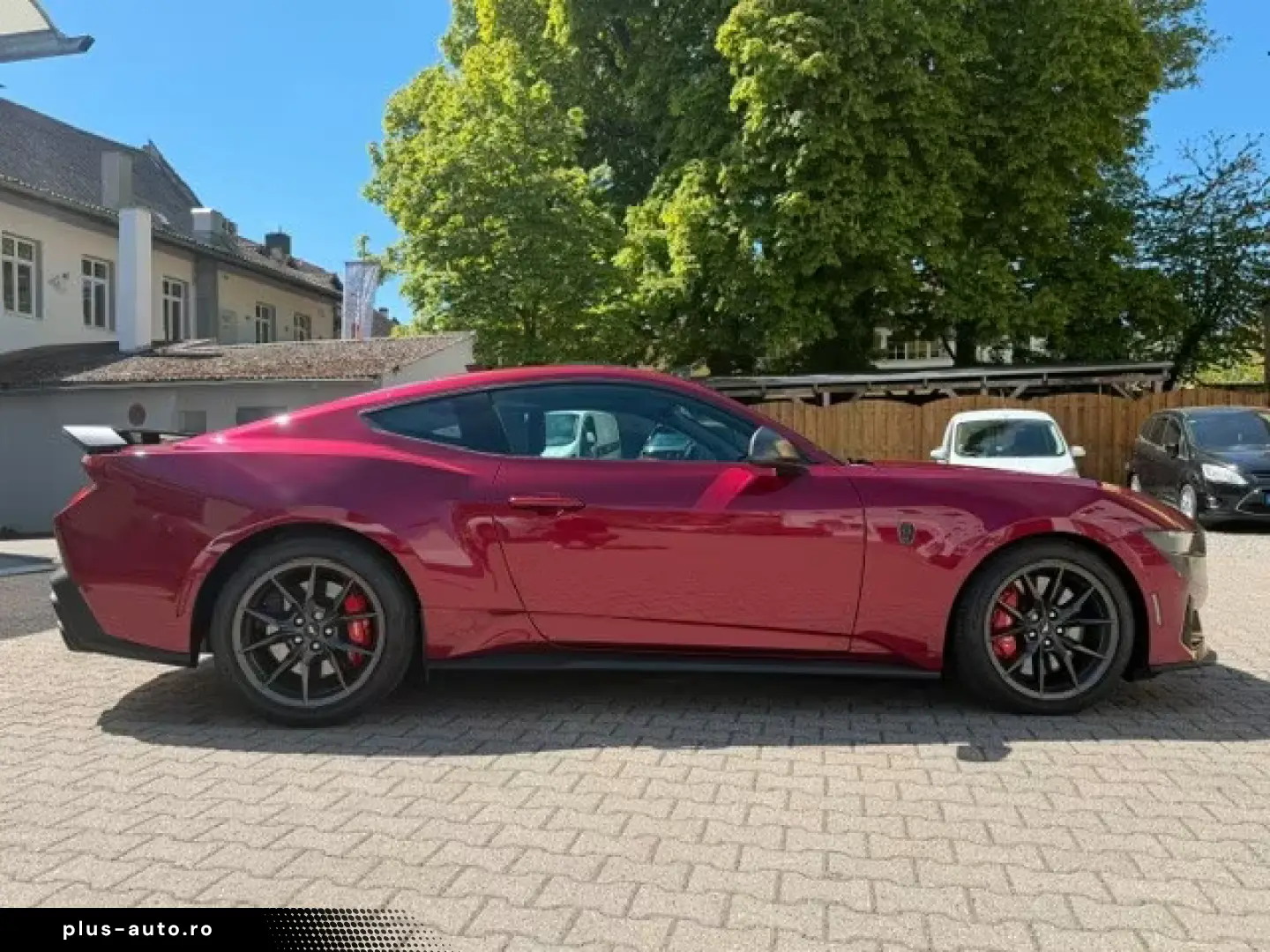 Ford Mustang V8 5.0 DARK HoRSE