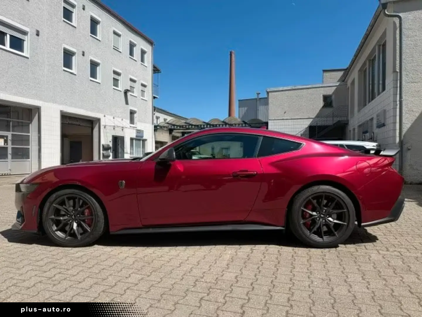 Ford Mustang V8 5.0 DARK HoRSE