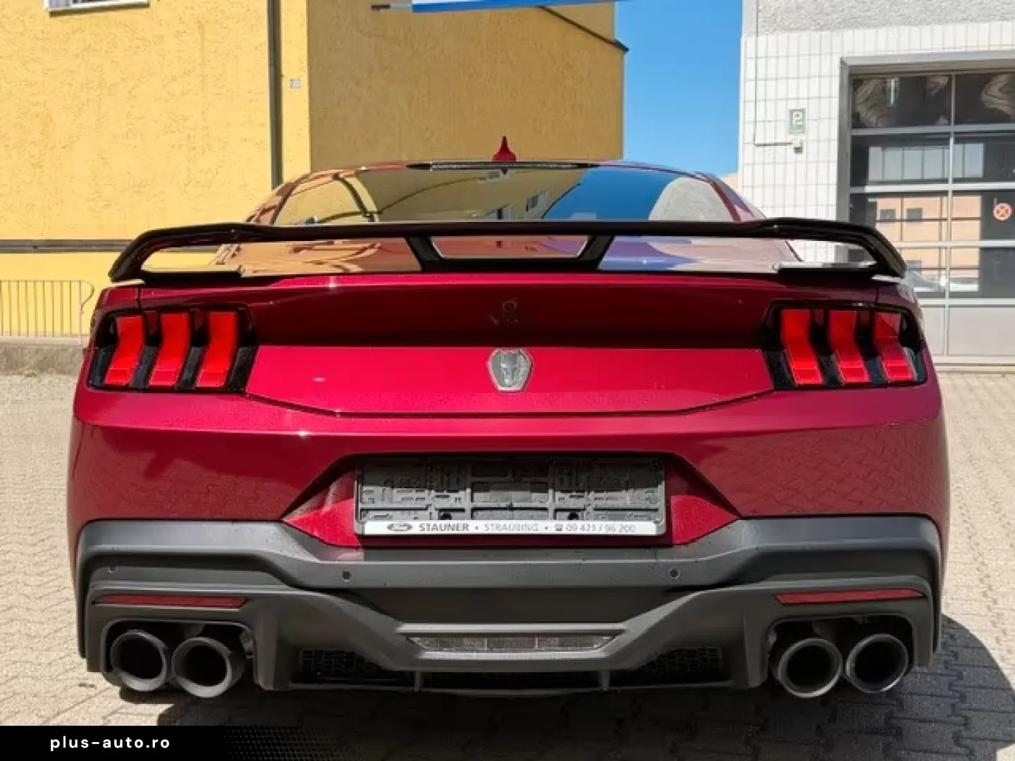 Ford Mustang V8 5.0 DARK HoRSE