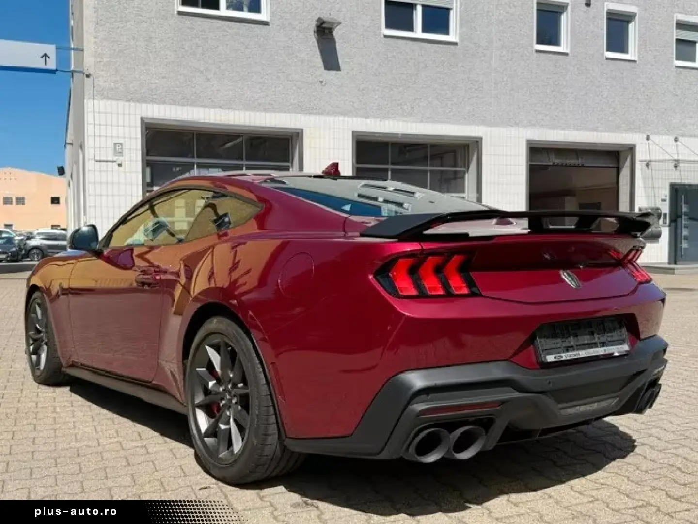 Ford Mustang V8 5.0 DARK HoRSE