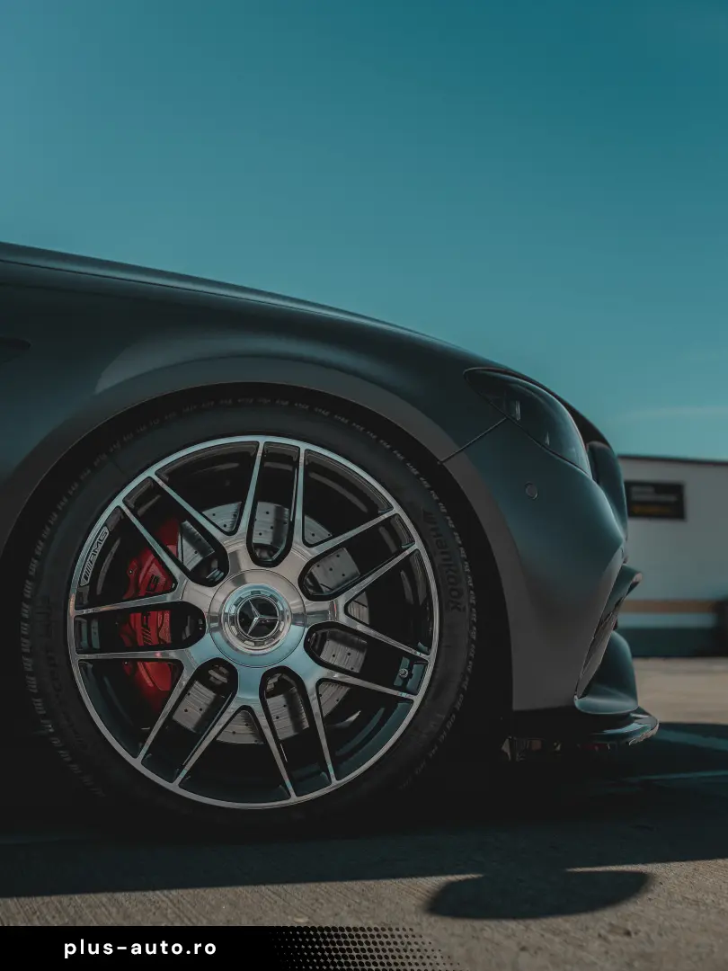 Mercedes-Benz E 63 AMG
