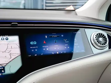 MERCEDES-BENZ EQS SUV Maybach 680  First Class Paket