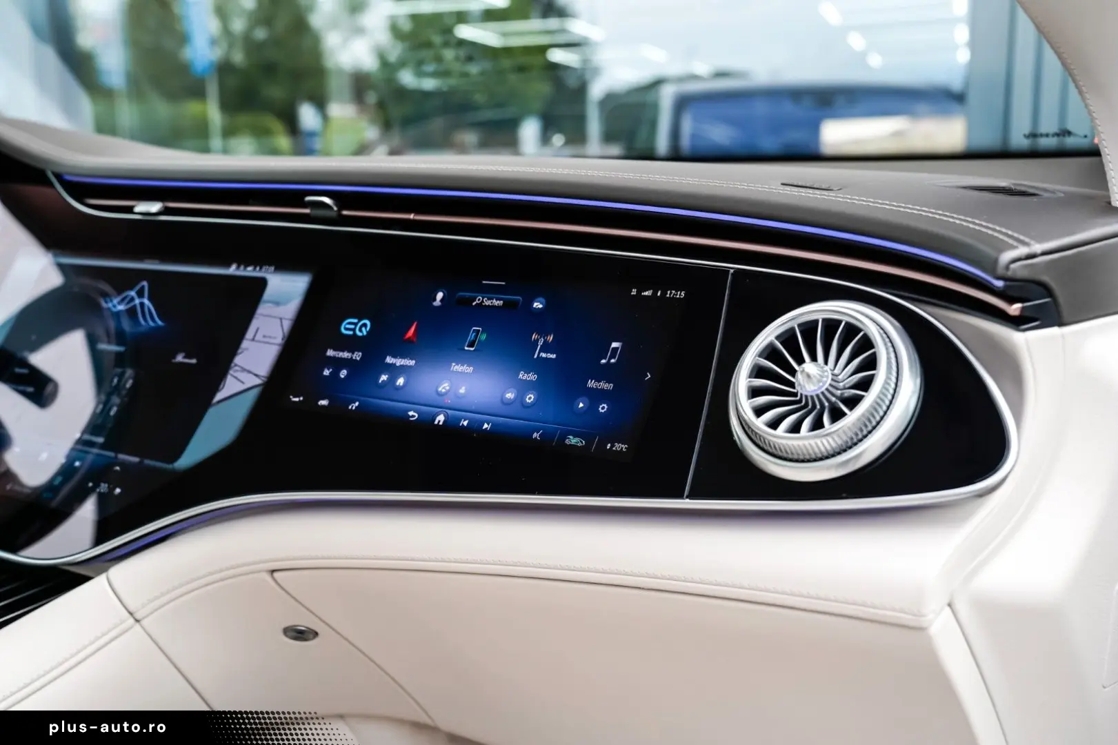 MERCEDES-BENZ EQS SUV Maybach 680  First Class Paket