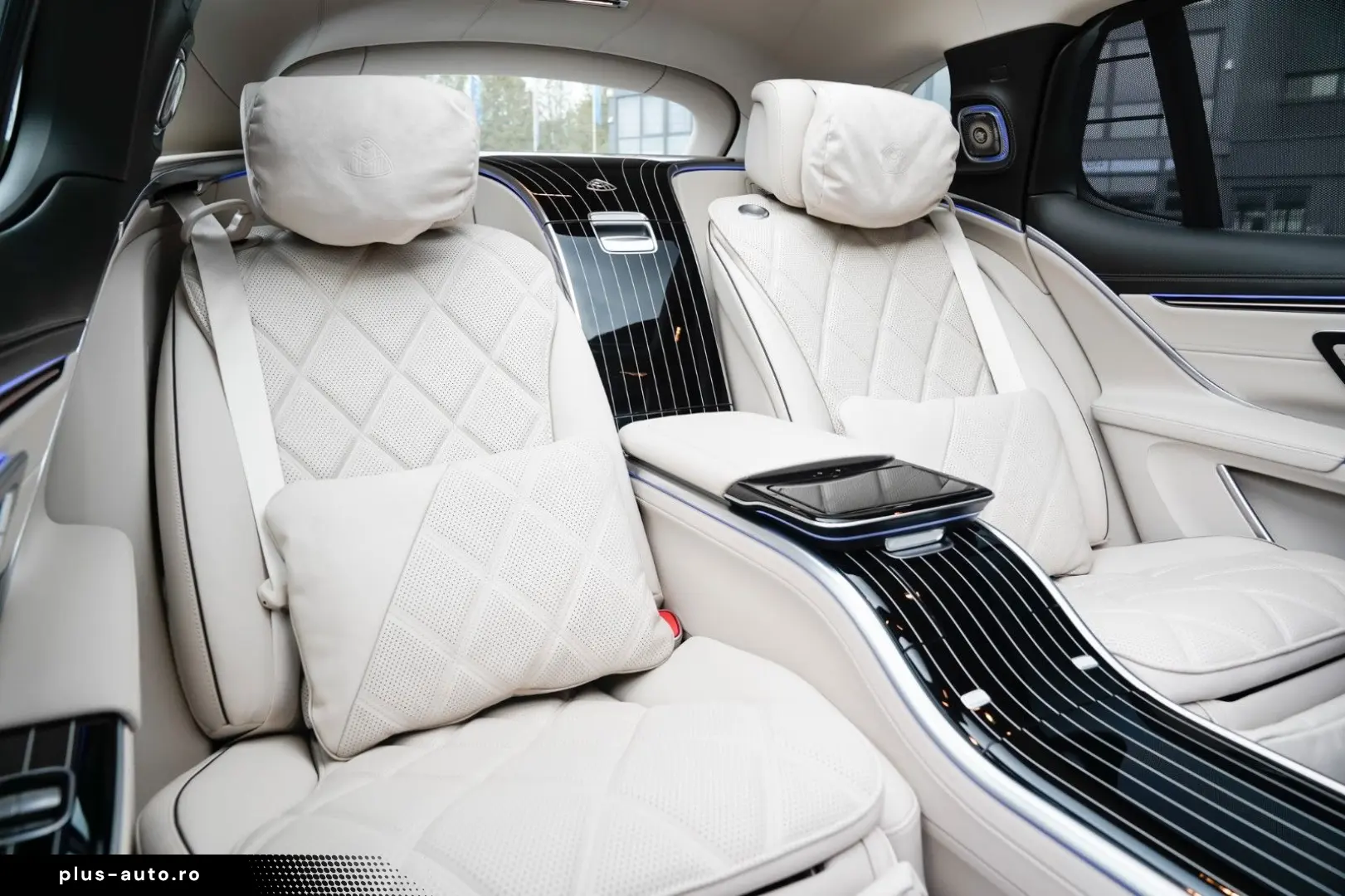 MERCEDES-BENZ EQS SUV Maybach 680  First Class Paket