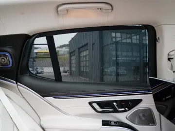 MERCEDES-BENZ EQS SUV Maybach 680  First Class Paket