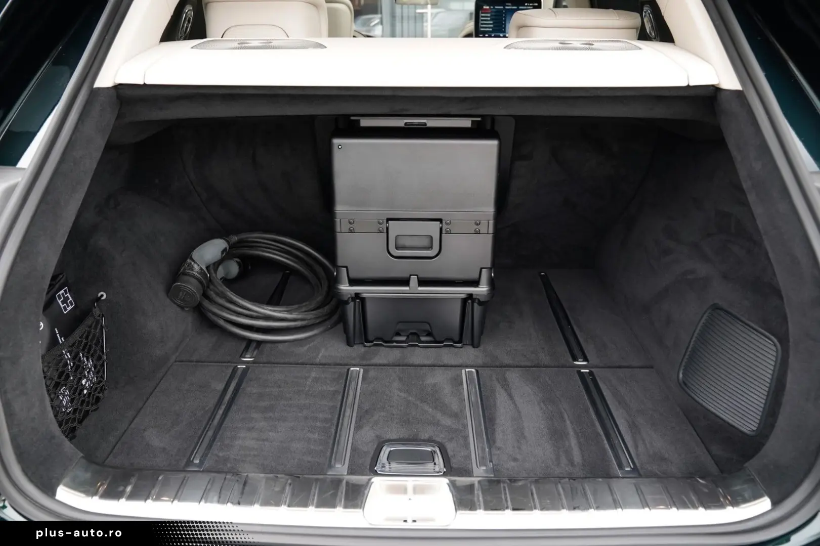 MERCEDES-BENZ EQS SUV Maybach 680  First Class Paket