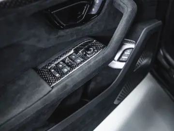 LAMBORGHINI Performante TopCar R'Evo Stealth Edition