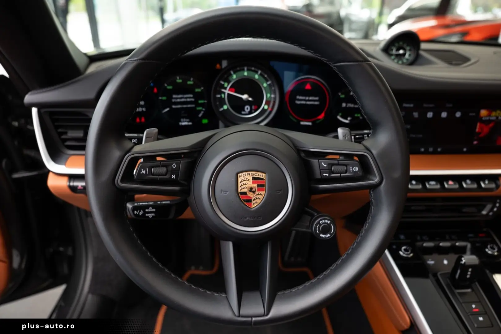 PORSCHE 911 Targa 4 Heritage Design Lift 360 LED