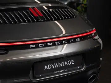 PORSCHE 911 Targa 4 Heritage Design Lift 360 LED