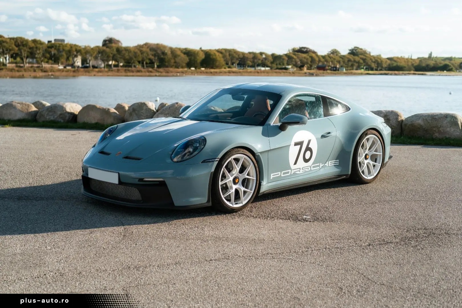 PORSCHE 911 S T