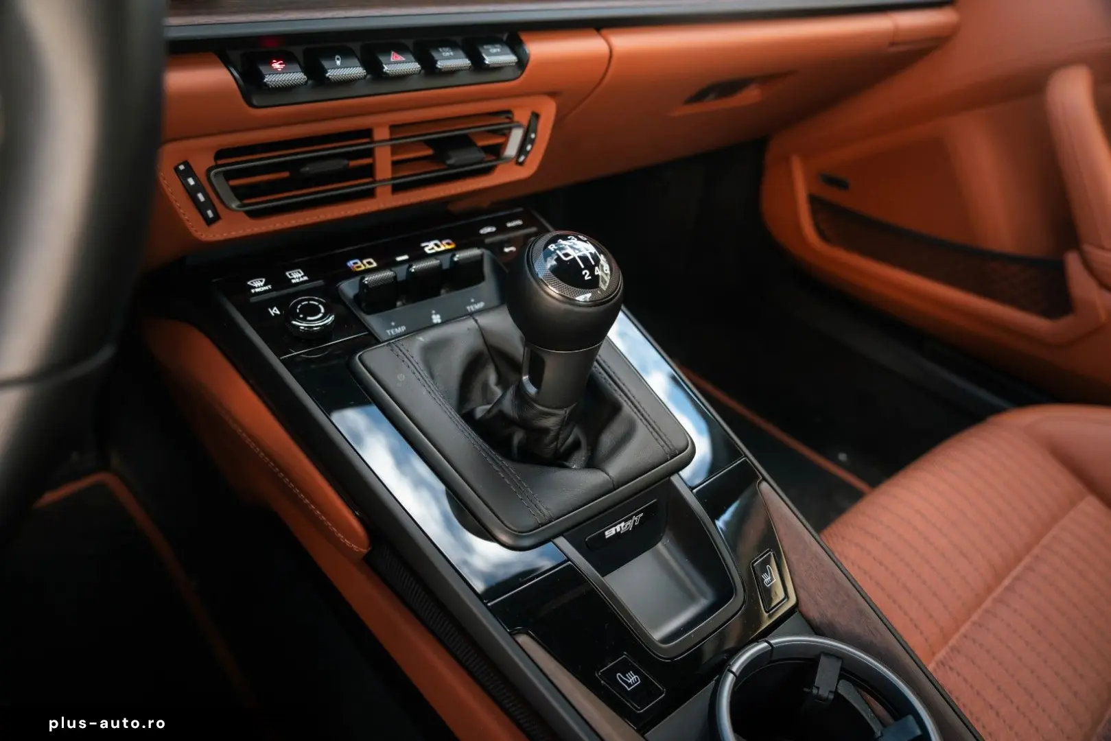 PORSCHE 911 S T