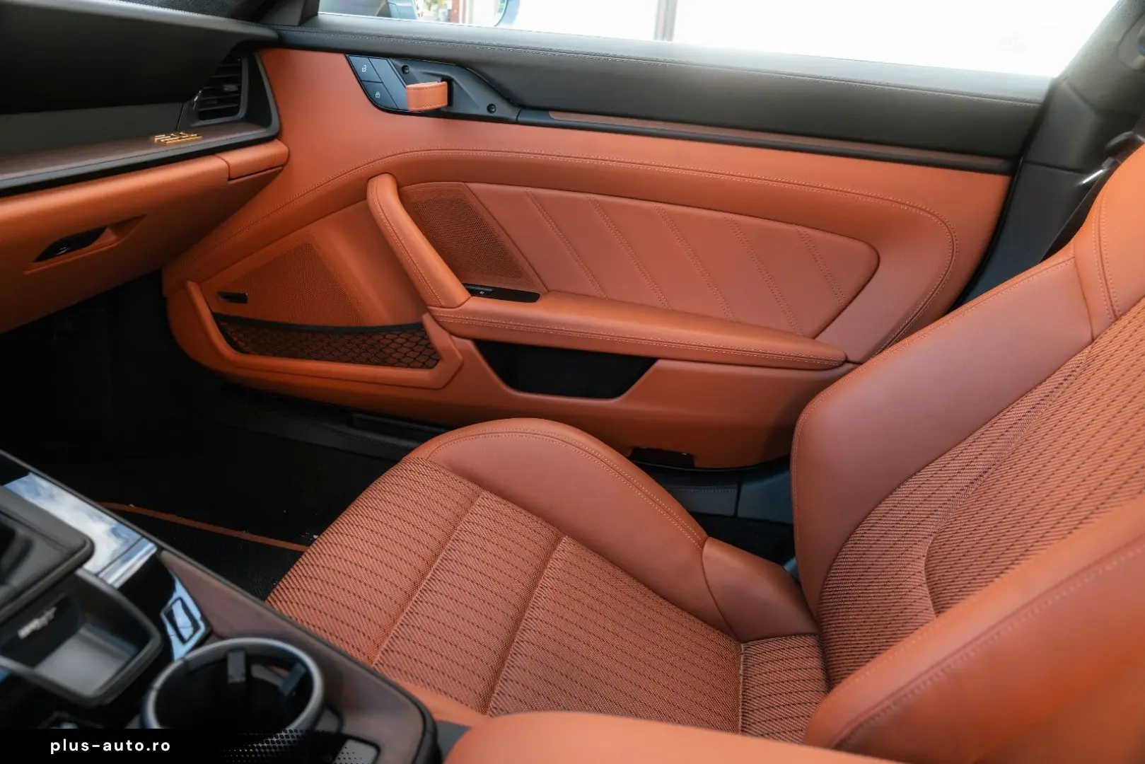 PORSCHE 911 S T