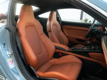 PORSCHE 911 S T