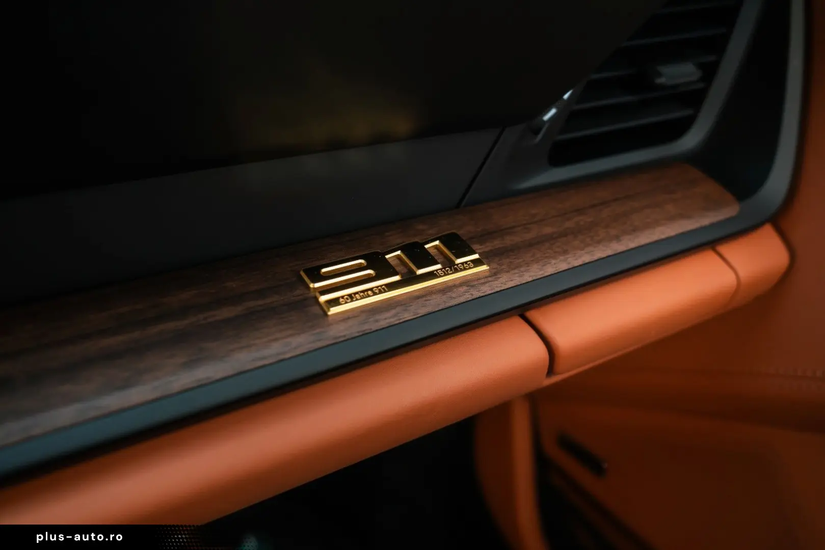PORSCHE 911 S T