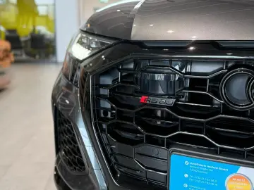 AUDI RSQ8 4.0 TFSI quattro Keramik Matrix Pano AHK