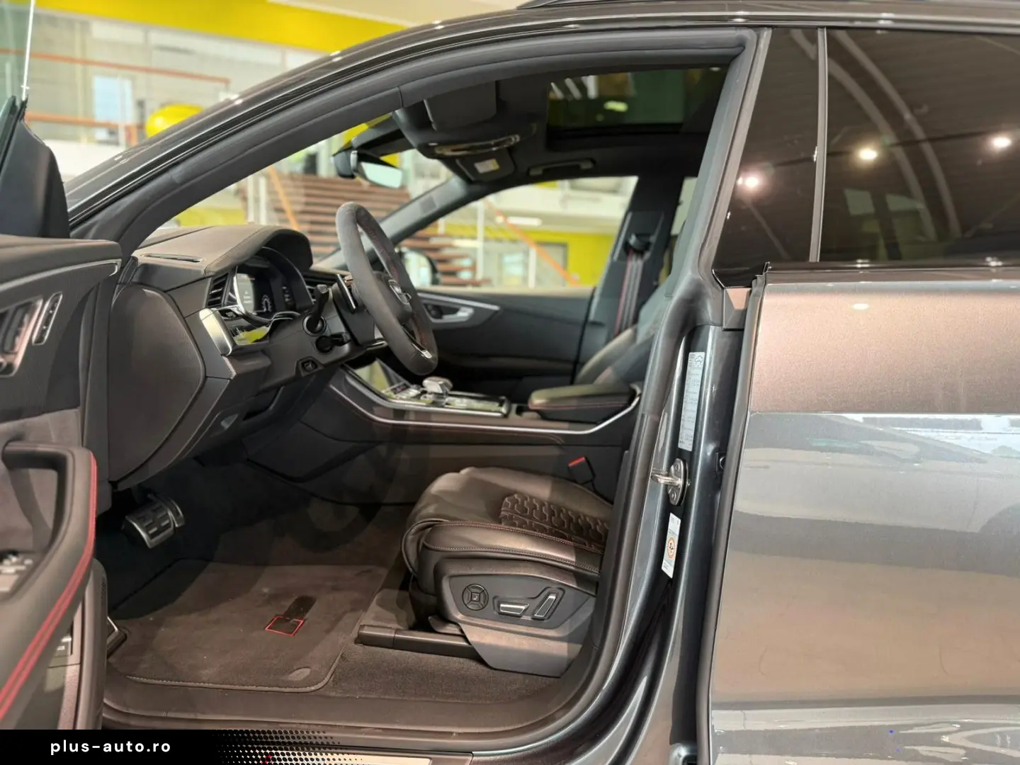 AUDI RSQ8 4.0 TFSI quattro Keramik Matrix Pano AHK