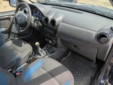 Dacia Duster   1.5 dCi 110CP   4x4   2011