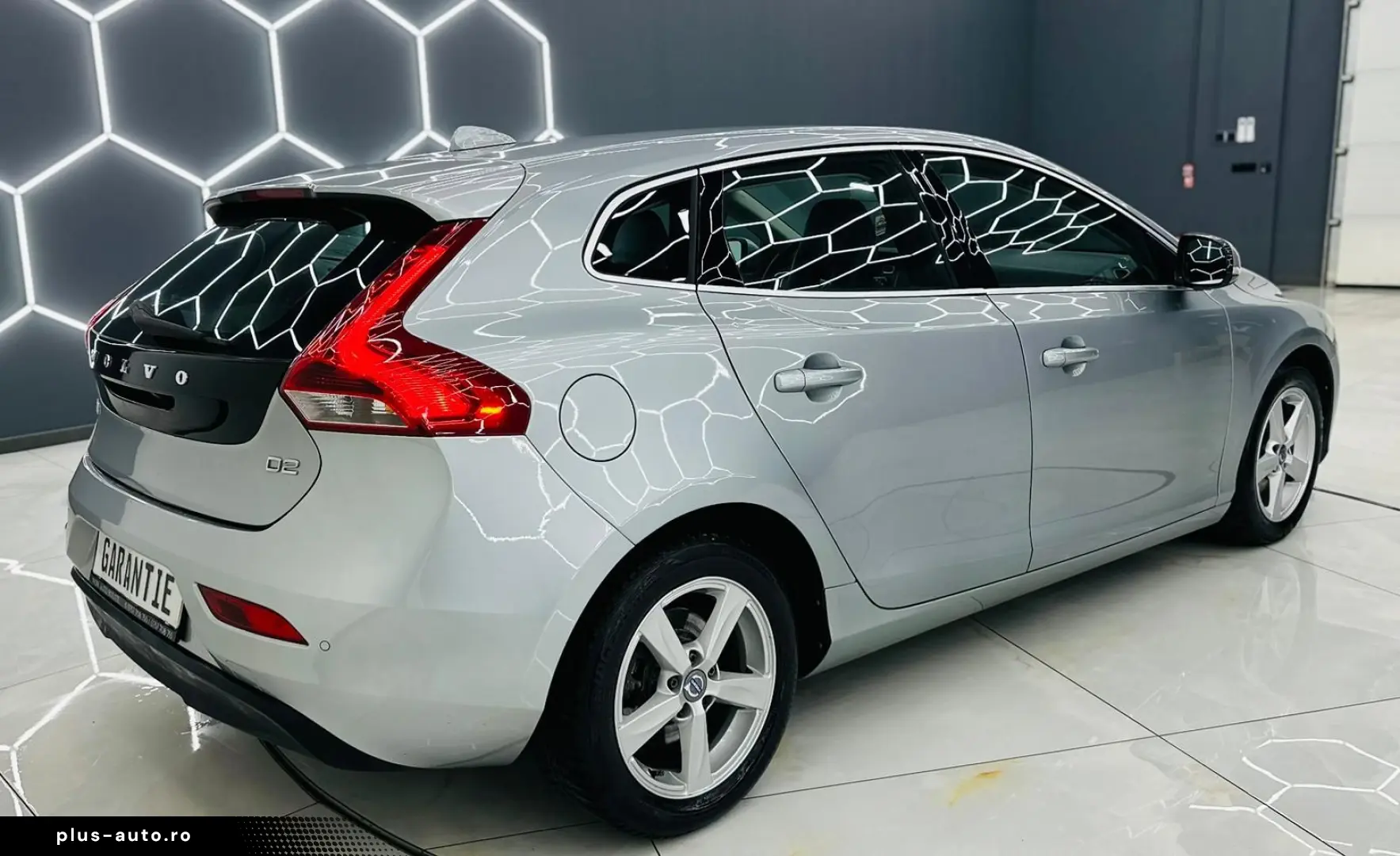 VOLVO V40 2015 1.6D E5 Garantie 12 Luni Rate Avans 0 Doar Cu