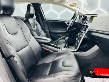 VOLVO V40 2015 1.6D E5 Garantie 12 Luni Rate Avans 0 Doar Cu
