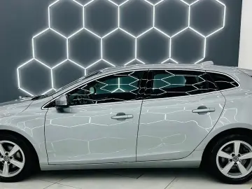 VOLVO V40 2015 1.6D E5 Garantie 12 Luni Rate Avans 0 Doar Cu