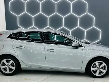 VOLVO V40 2015 1.6D E5 Garantie 12 Luni Rate Avans 0 Doar Cu