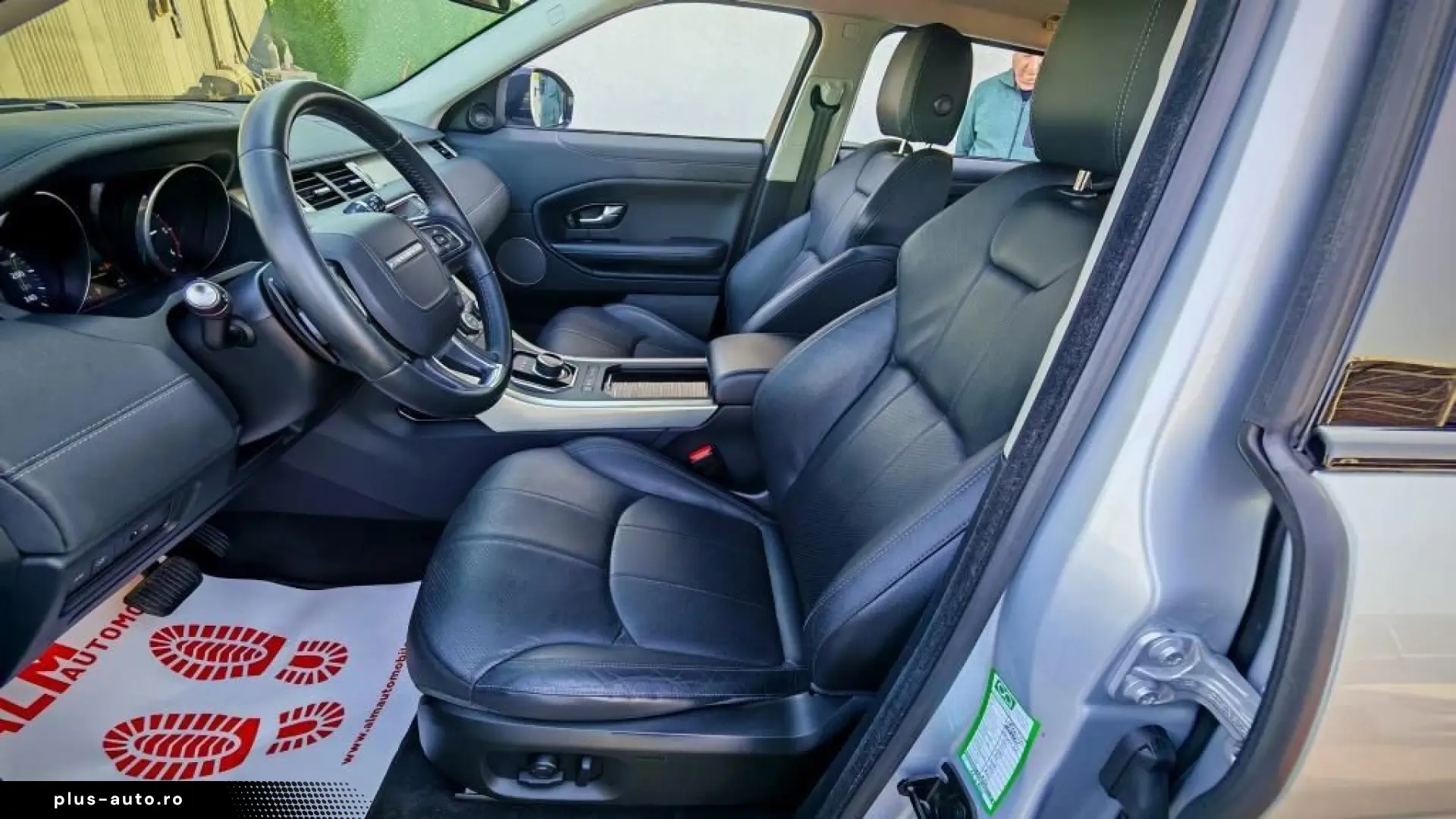 Land-Rover Range-Rover-Evoque